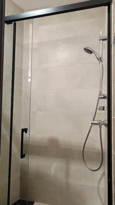 Appartement Confort Equipe Au Coeur De Béziers Exteriér fotografie