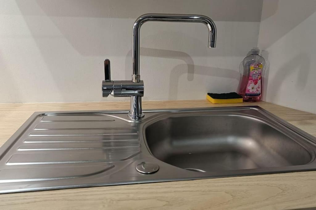 Appartement Confort Equipe Au Coeur De Béziers Exteriér fotografie