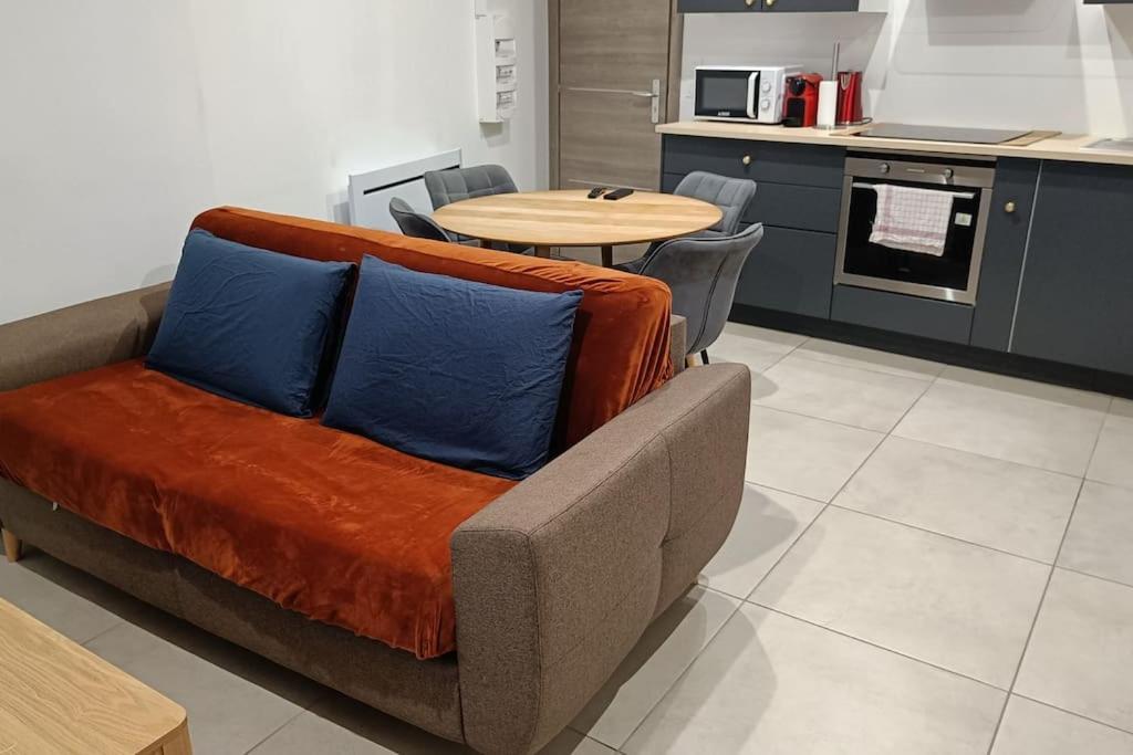 Appartement Confort Equipe Au Coeur De Béziers Exteriér fotografie