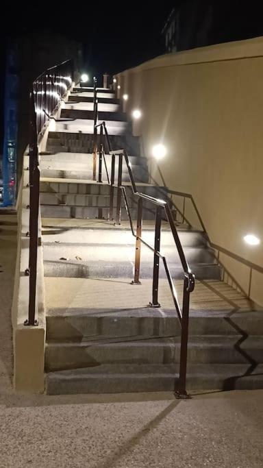 Appartement Confort Equipe Au Coeur De Béziers Exteriér fotografie